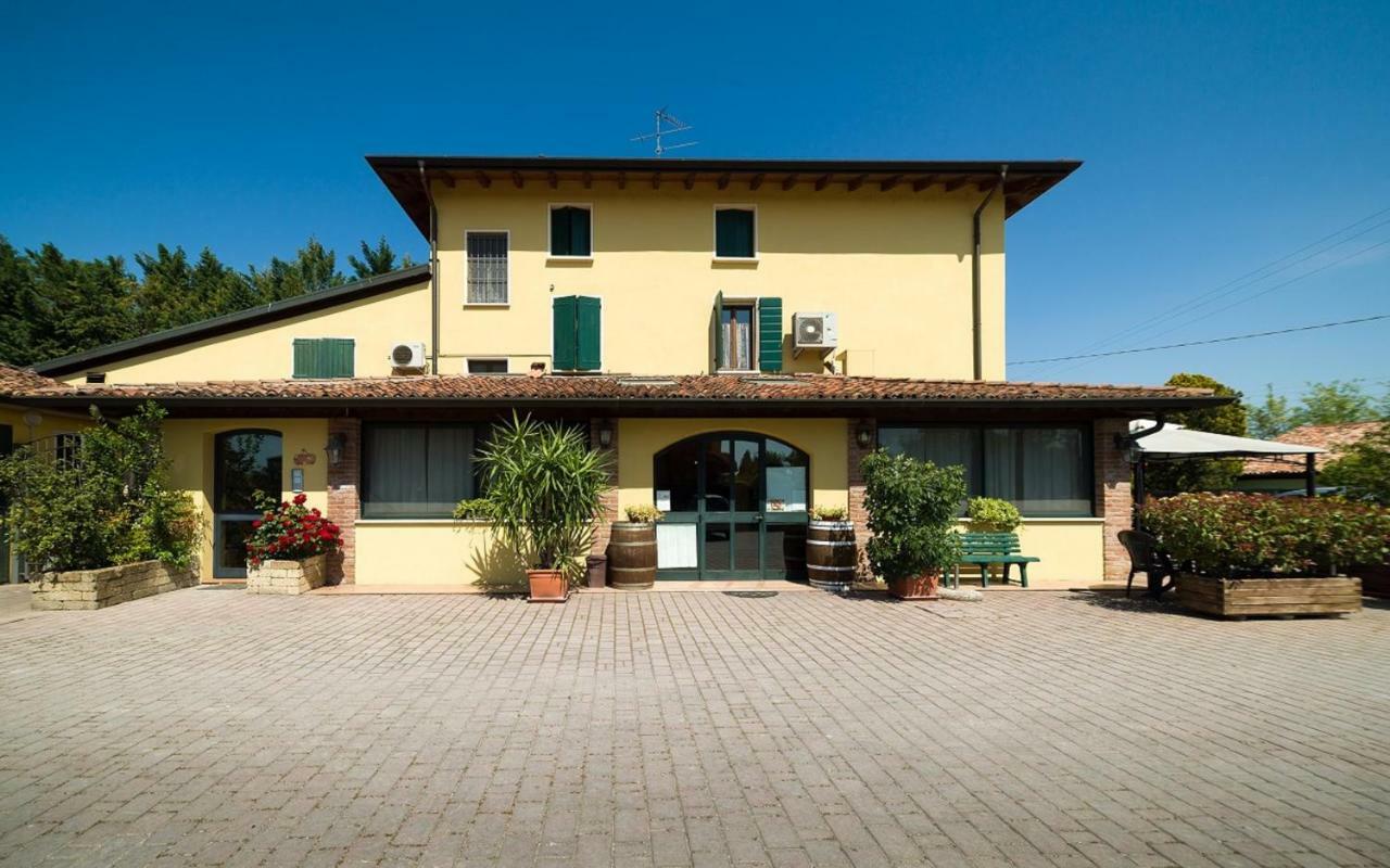 Rifugio San Lorenzo Bed and Breakfast Porto Mantovano Εξωτερικό φωτογραφία